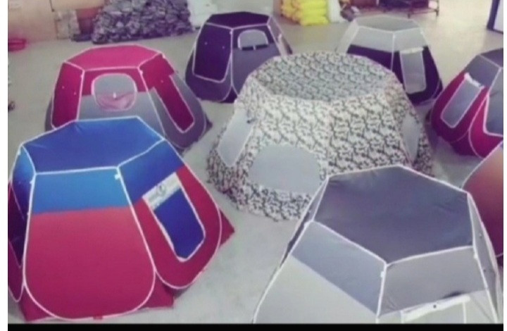 چادر مسافرتی ۱۲ نفره ۶ ضلعی کف کار ۳در۳ ضد آب و دید